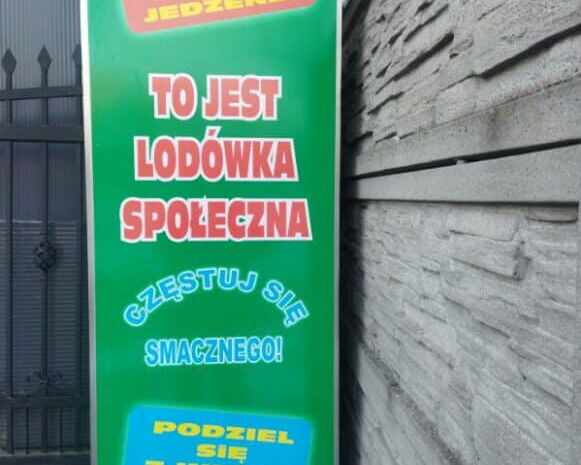 W Alwerni stanęła Lodówka Społeczna