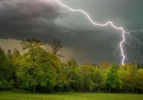 Uwaga! Mogą być burze z gradem